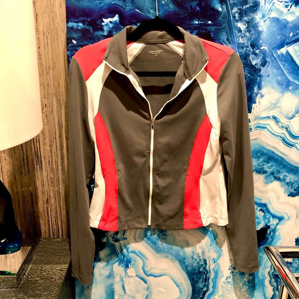 Bebe Sport lightweight jacket with zipper & pockets ☺️